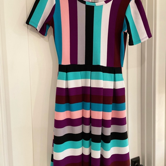 LulaRoe Amelia RARE Spring Striped Fit and Flare Dress XS - Picture 2 of 7